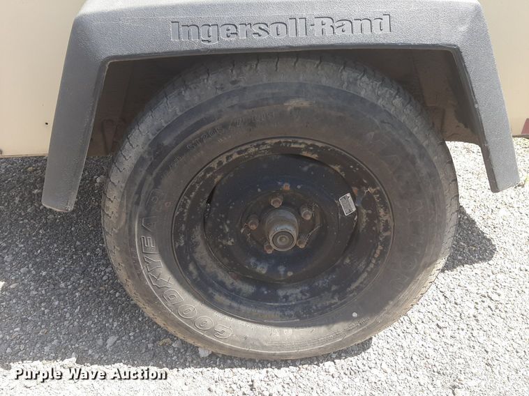 image for item NV9129 Ingersoll-Rand  185 air compressor