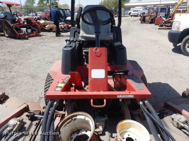 image for item NV9130 Toro  Groundmaster 4100D lawn mower