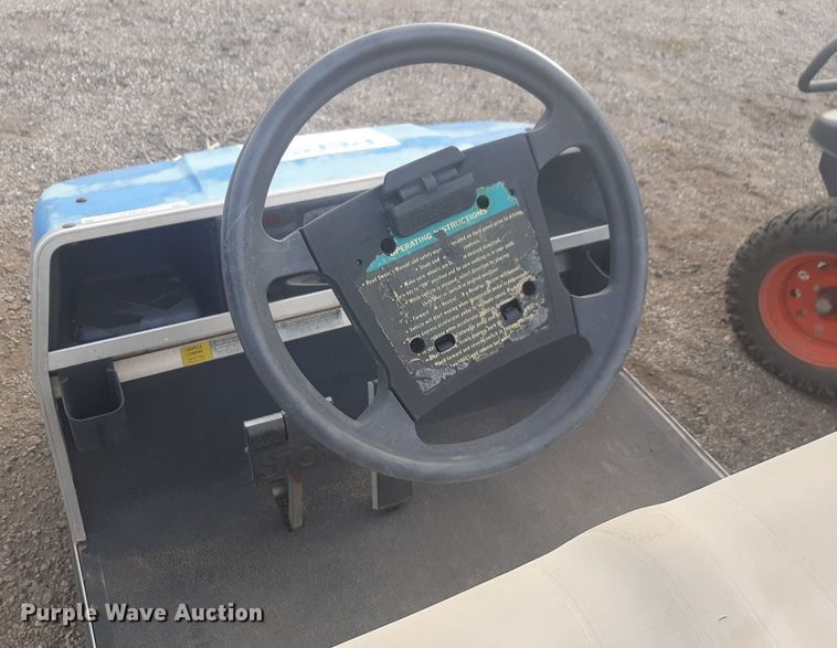 image for item NV9132 Carryall  golf cart