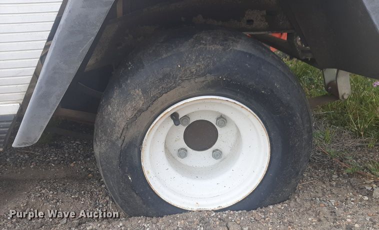 image for item NV9132 Carryall  golf cart