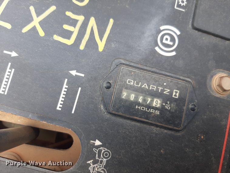 image for item NV9134 Toro Sand Pro 3040 bunker rake