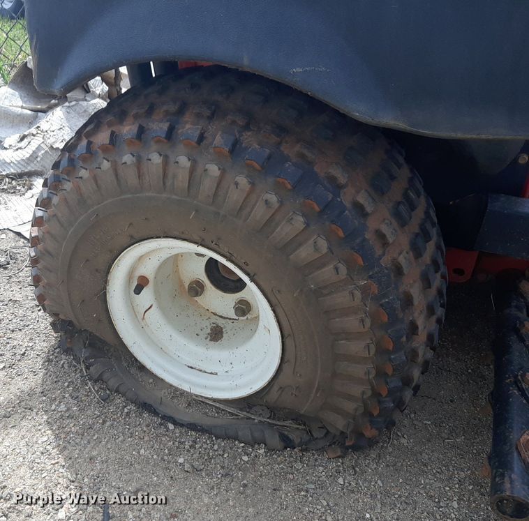 image for item NV9134 Toro Sand Pro 3040 bunker rake