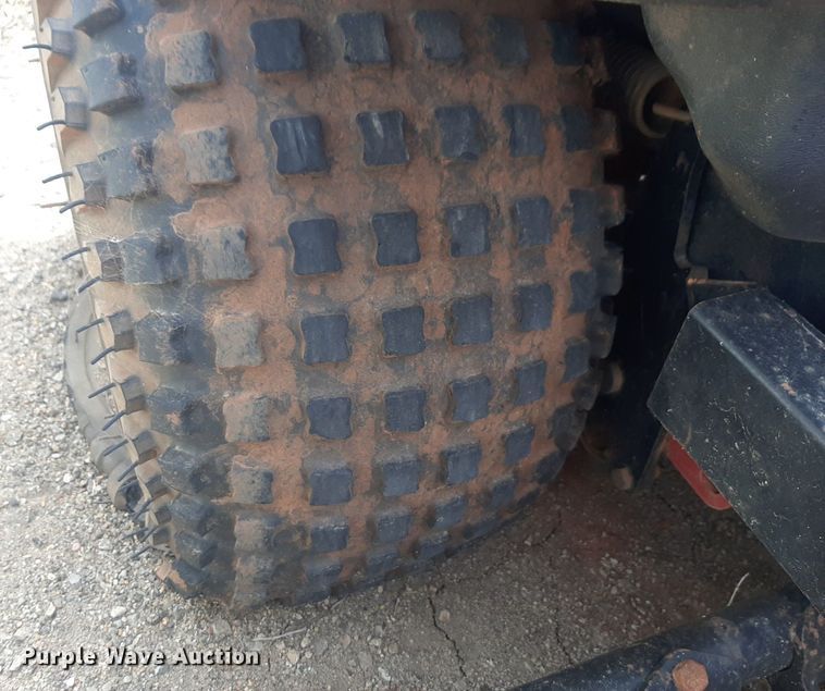 image for item NV9134 Toro Sand Pro 3040 bunker rake