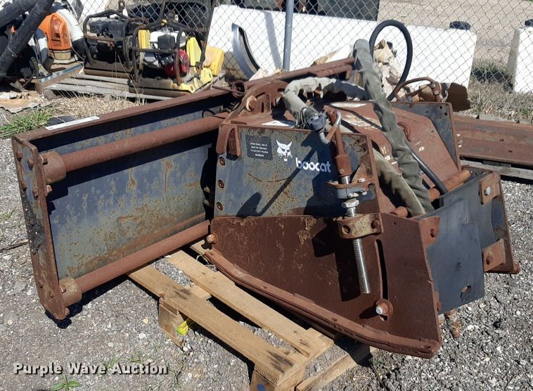 image for item NV9137 Bobcat  skid steer cold planer