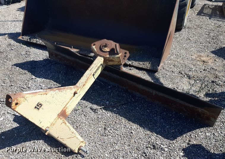 image for item NV9138 Land Pride blade