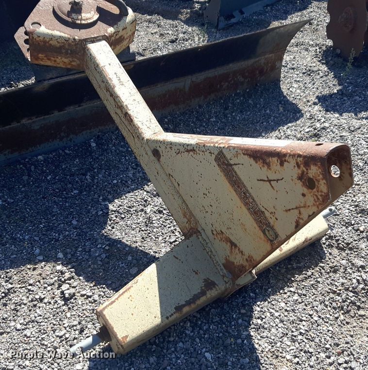 image for item NV9138 Land Pride blade