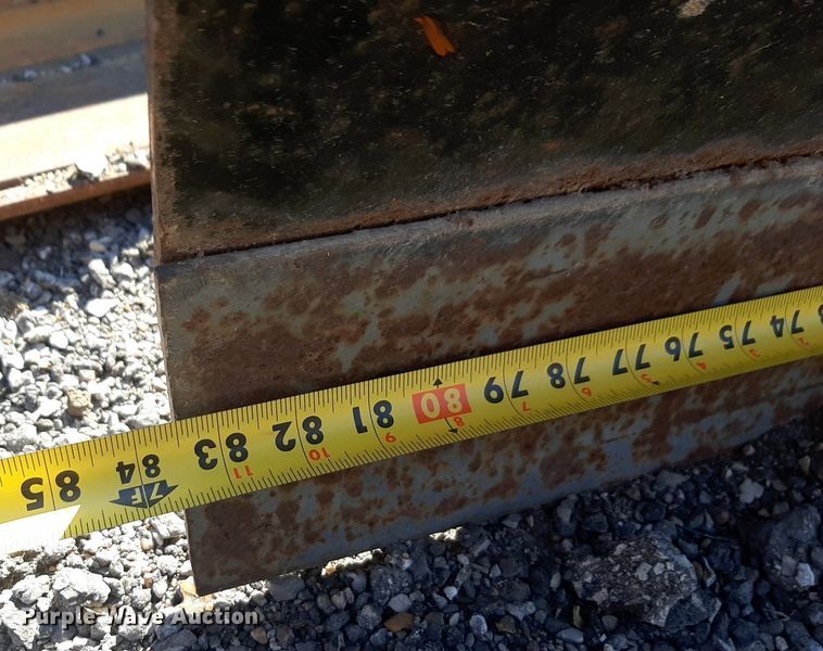 image for item NV9138 Land Pride blade