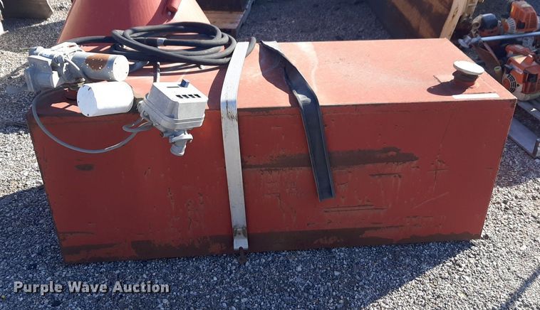 image for item NV9143 Fuel tank