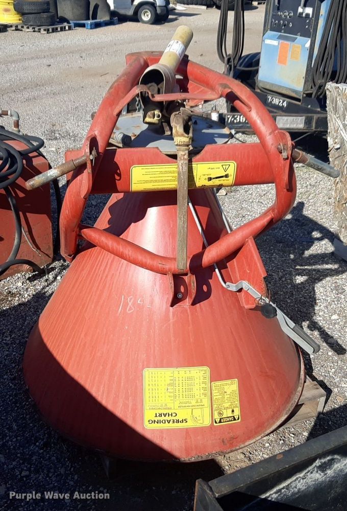 image for item NV9144 Cosmo  500 spreader