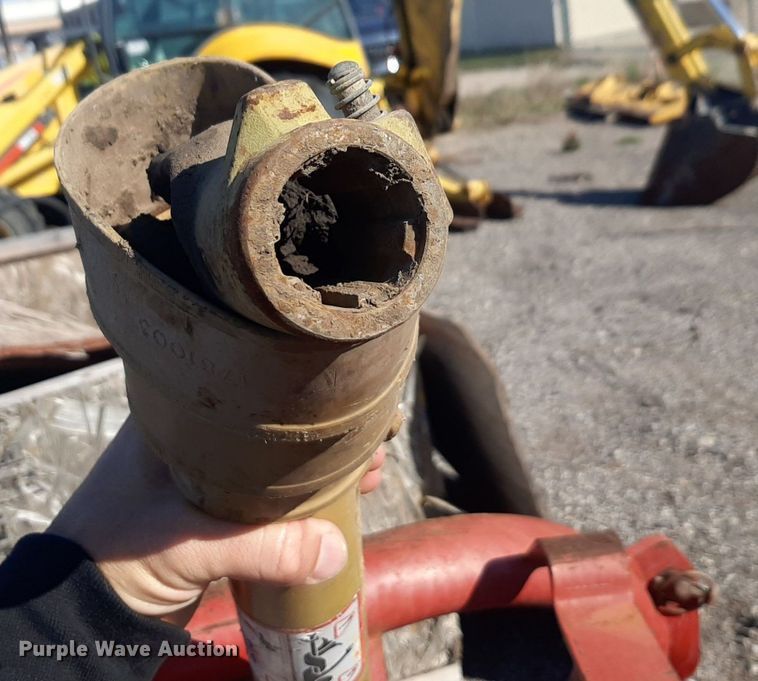 image for item NV9144 Cosmo  500 spreader