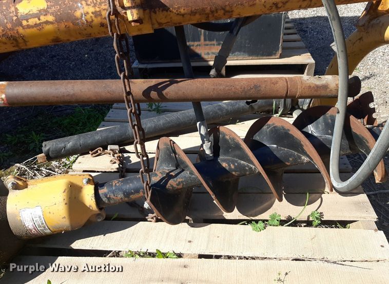 image for item NV9146 Three point auger