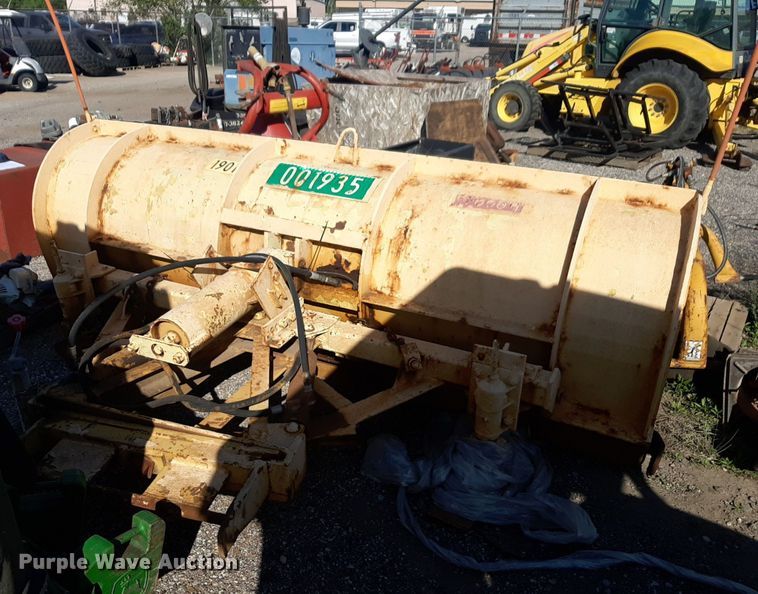 image for item NV9147 10' W snow plow blade