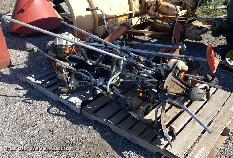 image for item NV9148 Approximately 14 string trimmers