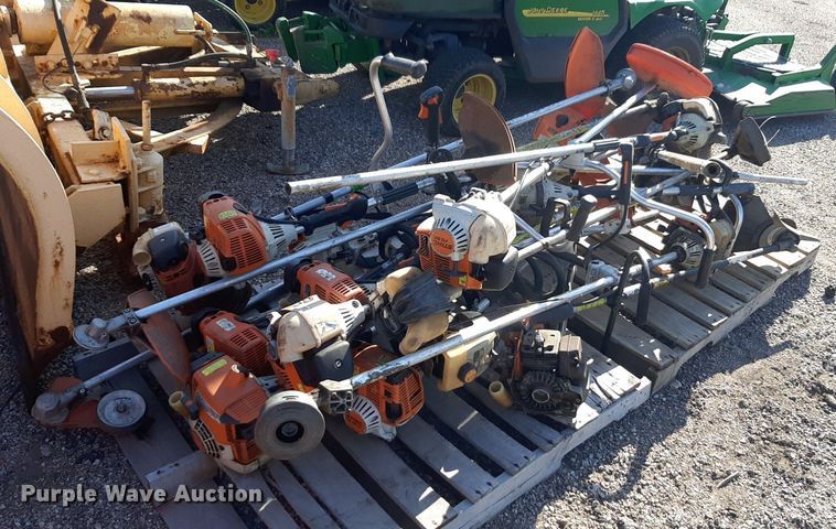 image for item NV9148 Approximately 14 string trimmers