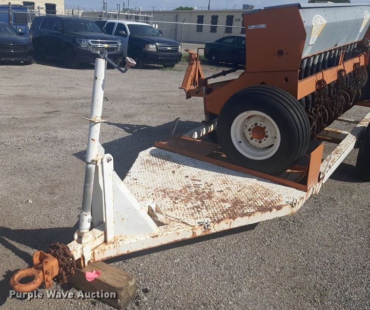 image for item NV9149 Horton  grain drill