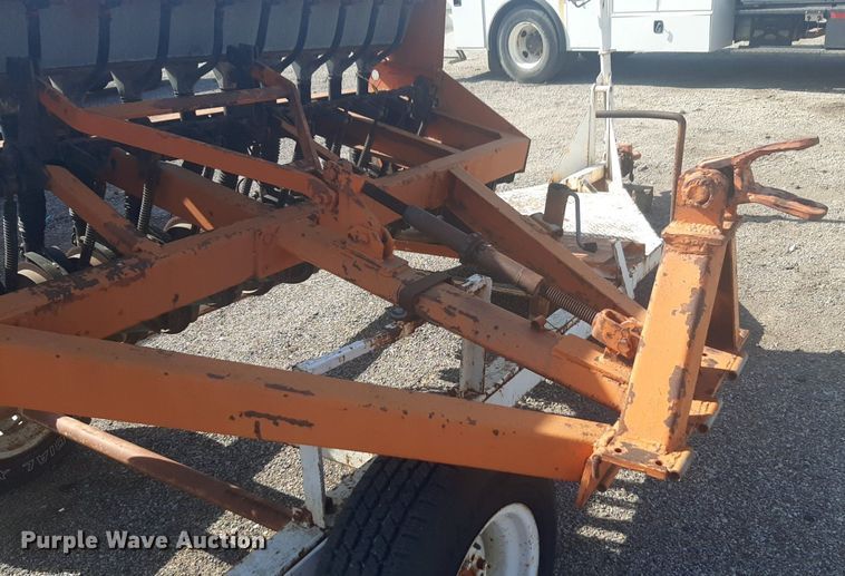 image for item NV9149 Horton  grain drill