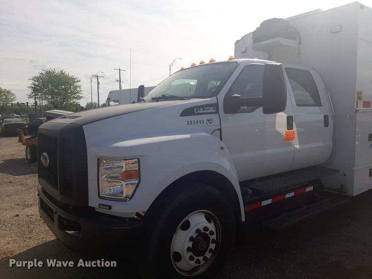 image for item NV9150 2017 Ford F750 Super Duty utility / service truck