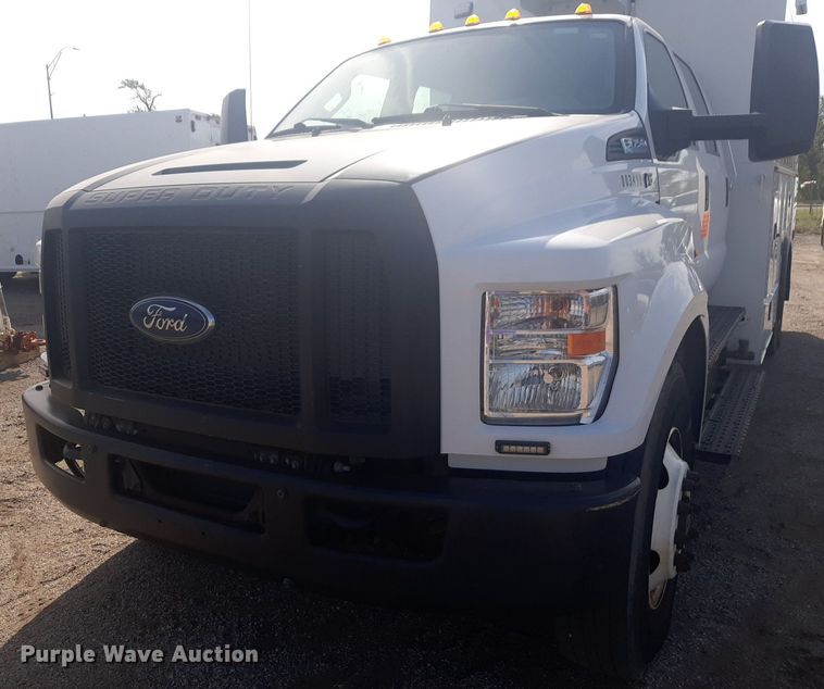 image for item NV9150 2017 Ford F750 Super Duty utility / service truck