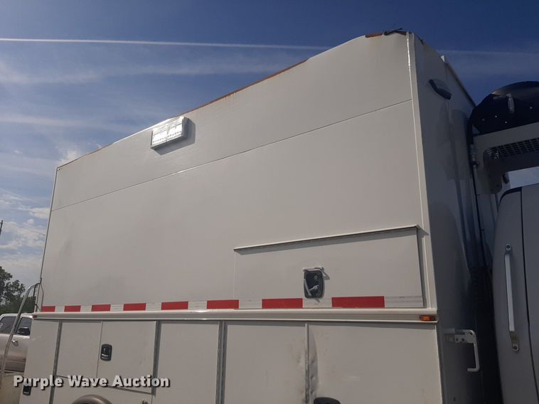 image for item NV9150 2017 Ford F750 Super Duty utility / service truck