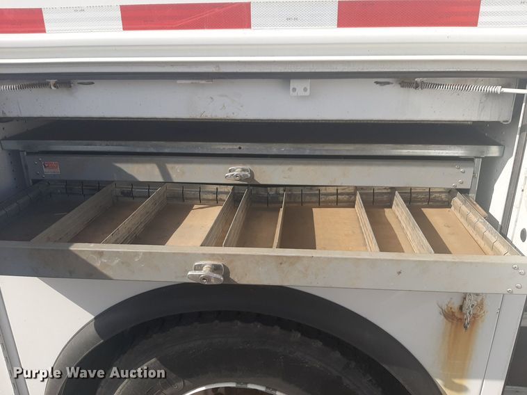 image for item NV9150 2017 Ford F750 Super Duty utility / service truck