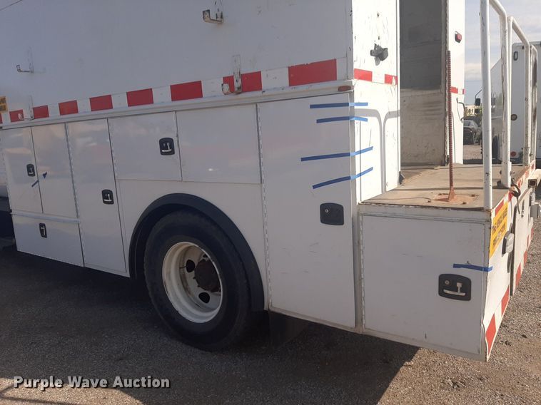 image for item NV9150 2017 Ford F750 Super Duty utility / service truck