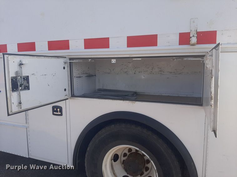 image for item NV9150 2017 Ford F750 Super Duty utility / service truck