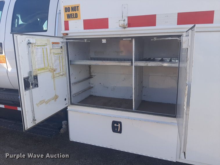 image for item NV9150 2017 Ford F750 Super Duty utility / service truck