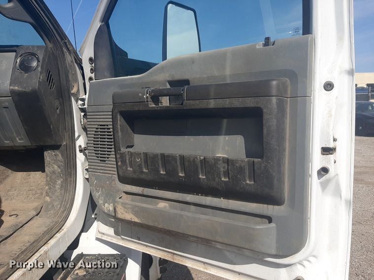 image for item NV9150 2017 Ford F750 Super Duty utility / service truck