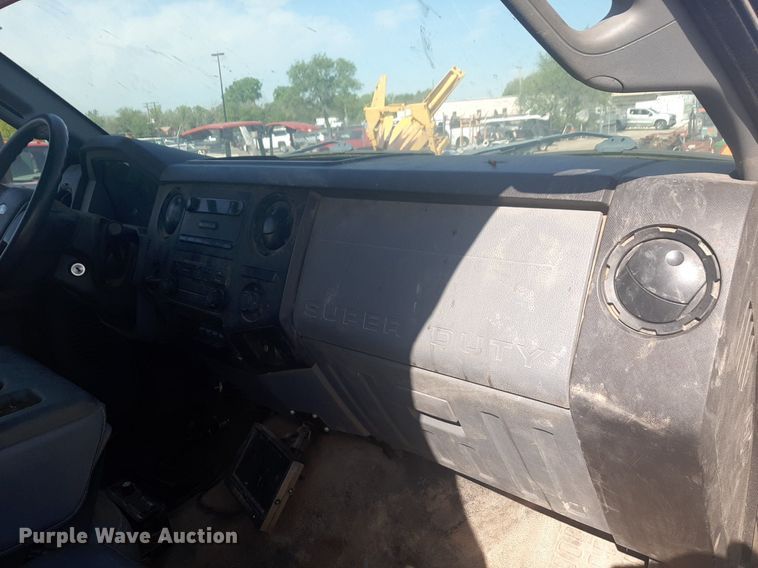 image for item NV9150 2017 Ford F750 Super Duty utility / service truck