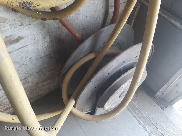 image for item NV9151 2011 Freightliner  MT55 box truck