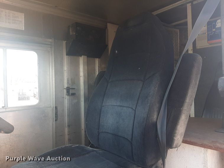 image for item NV9151 2011 Freightliner  MT55 box truck