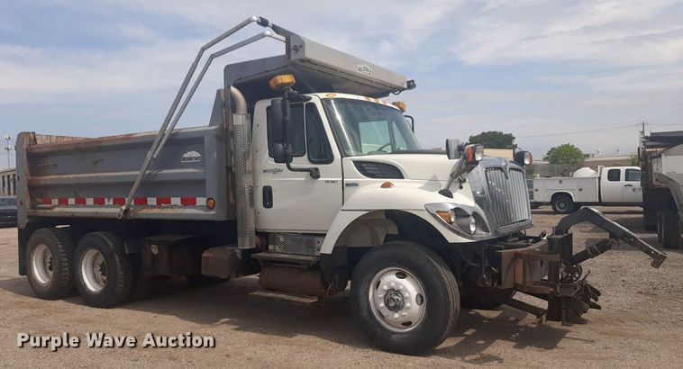 image for item NV9152 2009 International 7500 SFA dump truck