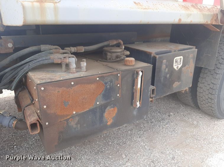 image for item NV9152 2009 International 7500 SFA dump truck