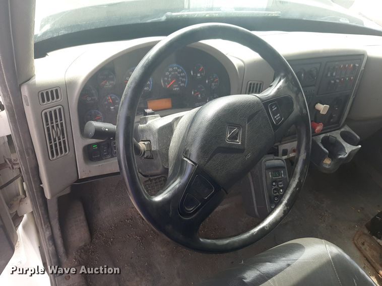 image for item NV9152 2009 International 7500 SFA dump truck