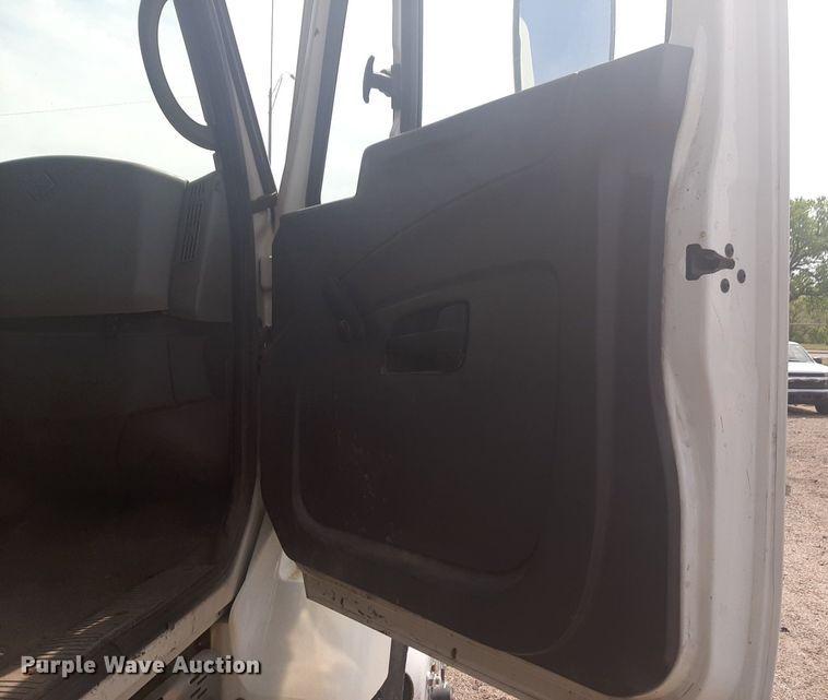 image for item NV9152 2009 International 7500 SFA dump truck