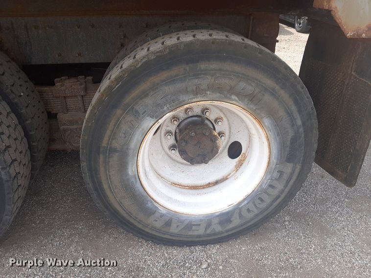 image for item NV9152 2009 International 7500 SFA dump truck