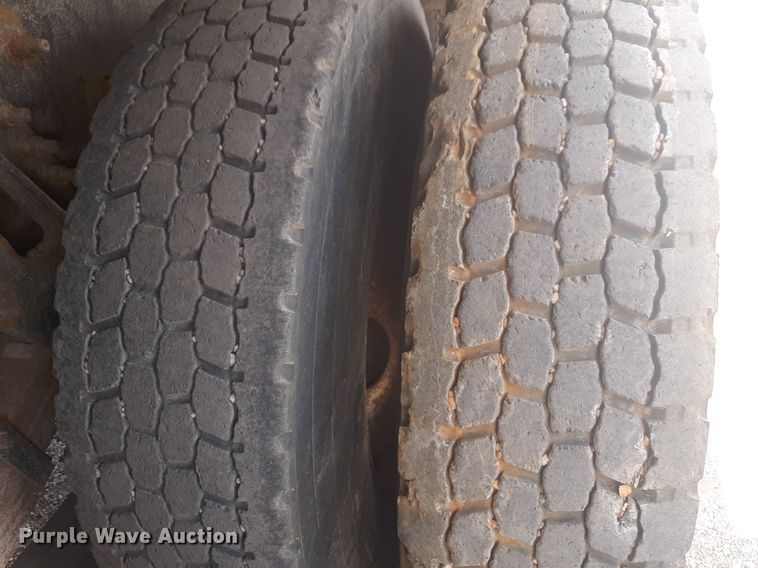 image for item NV9152 2009 International 7500 SFA dump truck