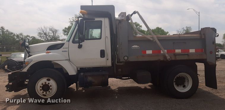 image for item NV9153 2008 International 7400 SFA dump truck