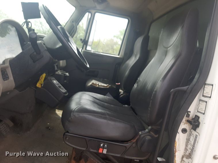 image for item NV9153 2008 International 7400 SFA dump truck