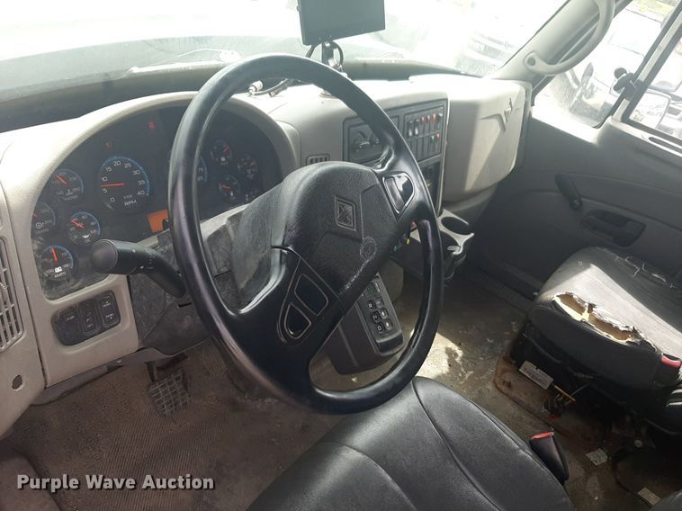 image for item NV9153 2008 International 7400 SFA dump truck