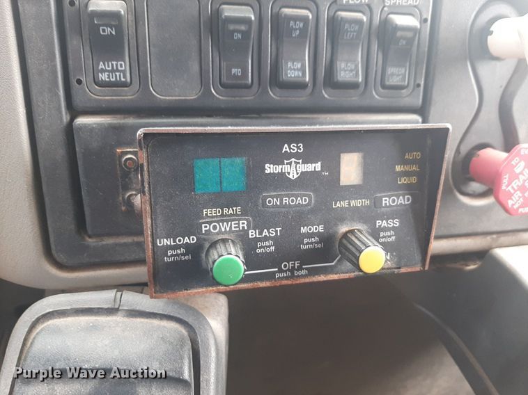 image for item NV9153 2008 International 7400 SFA dump truck