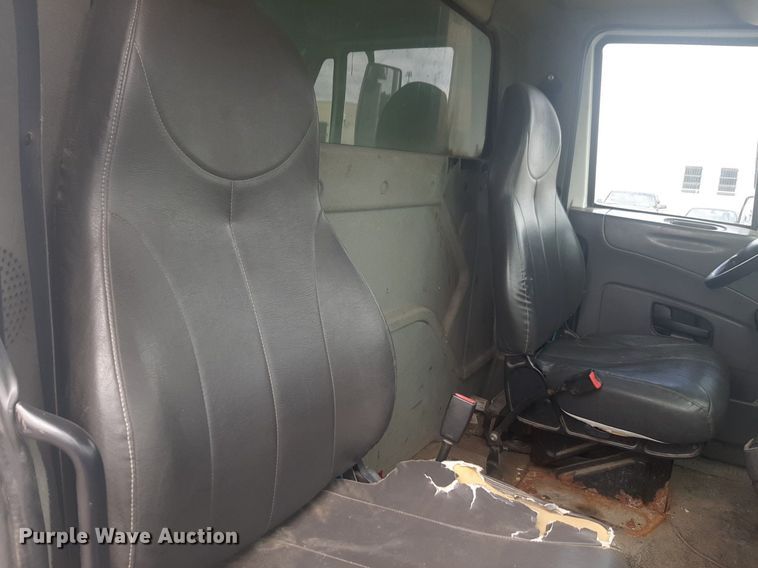 image for item NV9153 2008 International 7400 SFA dump truck