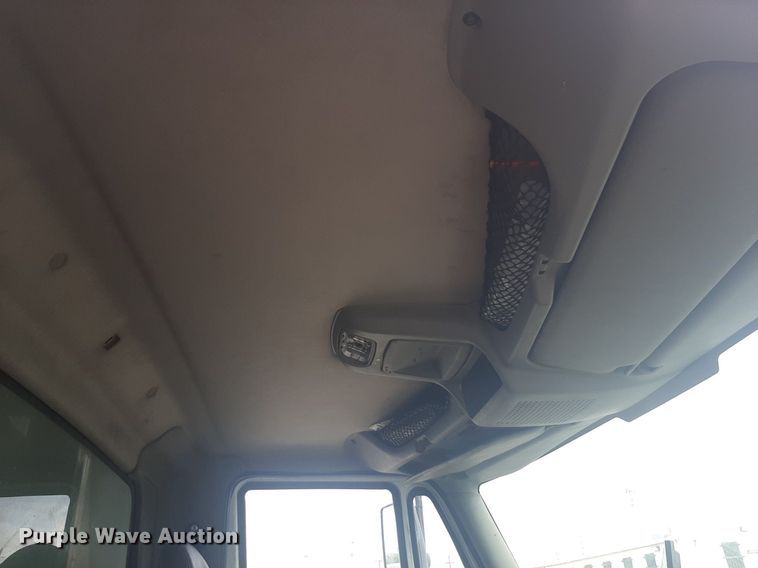 image for item NV9153 2008 International 7400 SFA dump truck