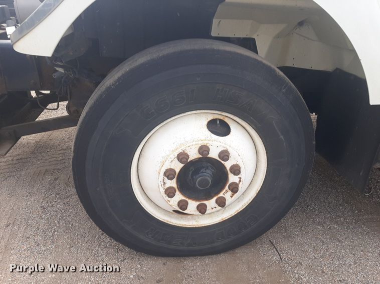 image for item NV9153 2008 International 7400 SFA dump truck