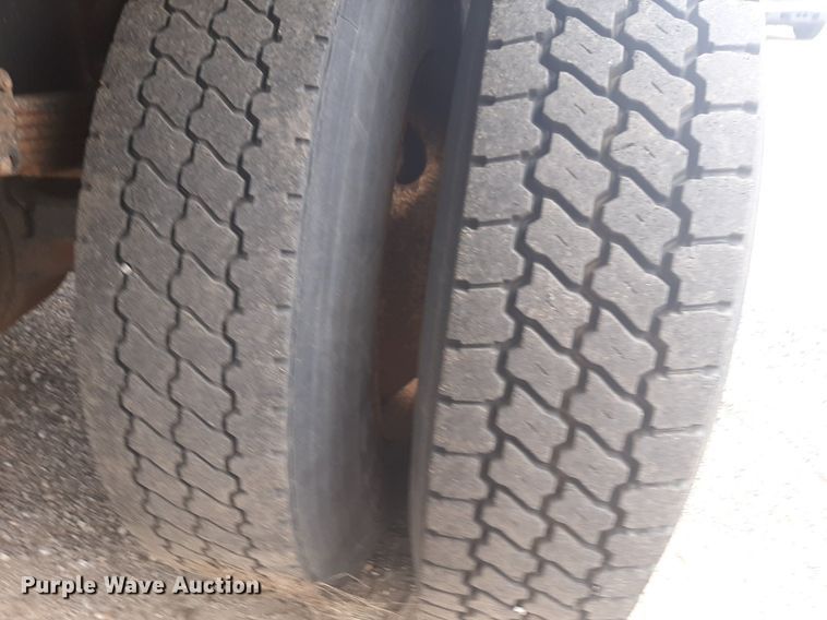 image for item NV9153 2008 International 7400 SFA dump truck