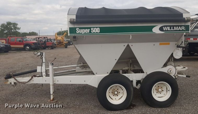 image for item NV9154 Willmar Super 500 spreader