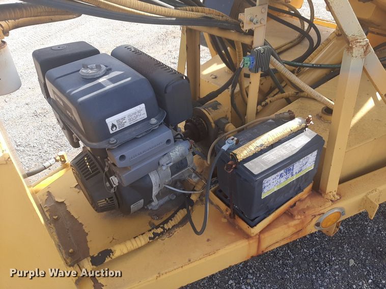 image for item NV9156 Tree spade