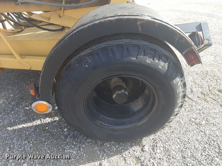 image for item NV9156 Tree spade