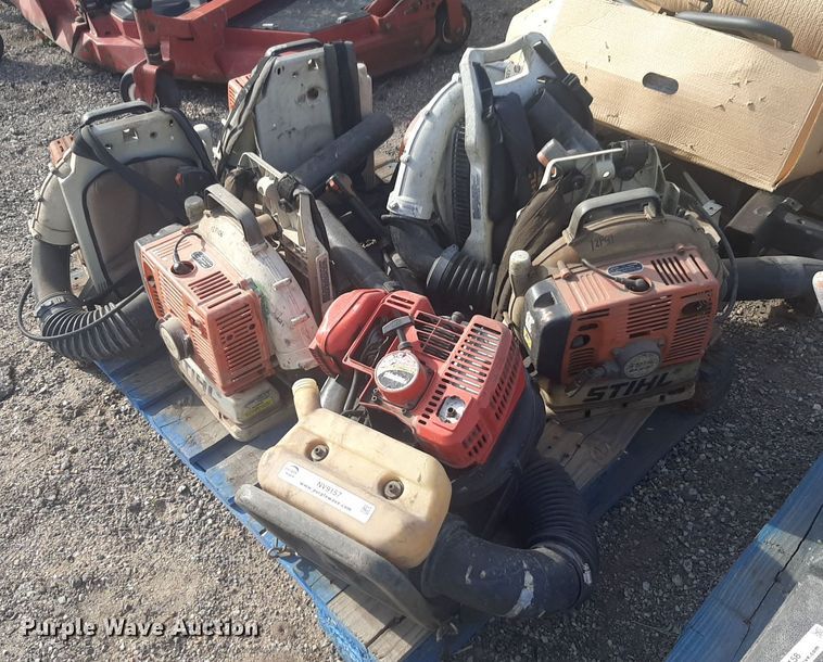 image for item NV9157 (6) backpack leaf blowers 