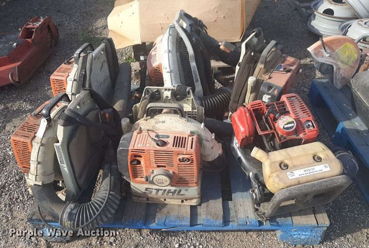 image for item NV9157 (6) backpack leaf blowers 